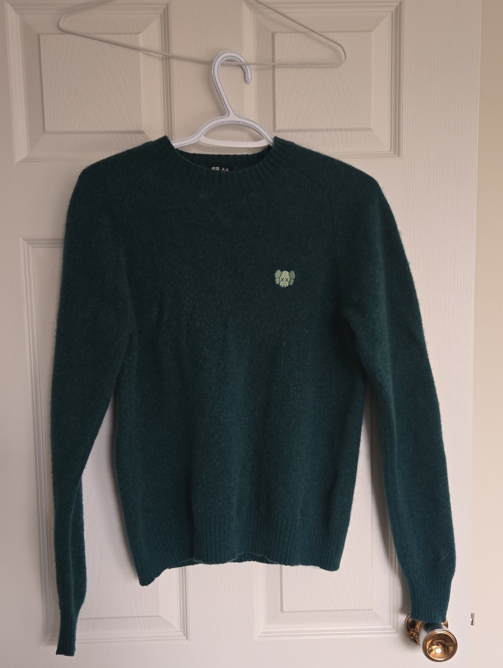Unisex Dark Green Wool Sweater Uniqlo Ft. Kaws XX